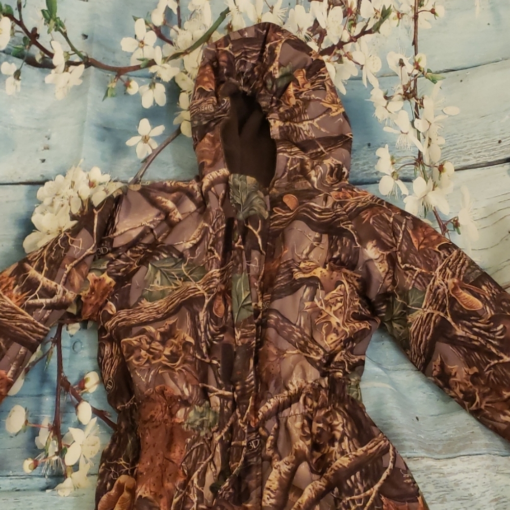 Boys camo snow suit